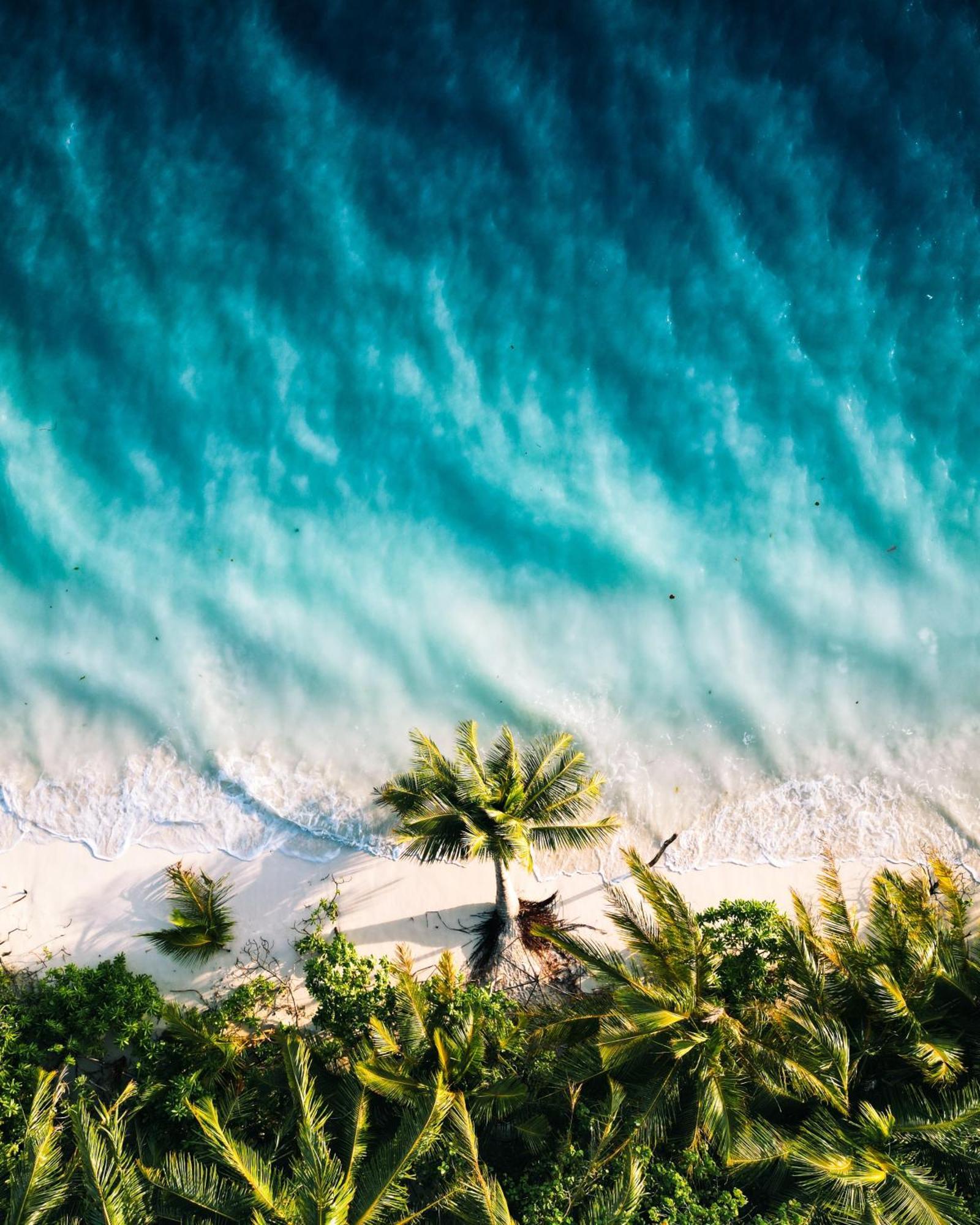 Ukulhas Villa Beach Hotel Bagian luar foto